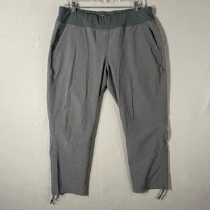 Gramicci Outdoor Athletic Hiking Cropped Pants Grey Womans Size Large